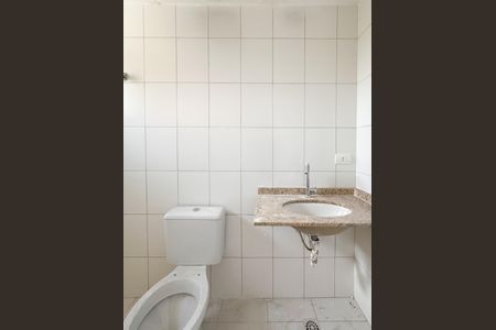 Apartamento à venda com 66m², 2 quartos e 2 vagasBanheiro da Suíte