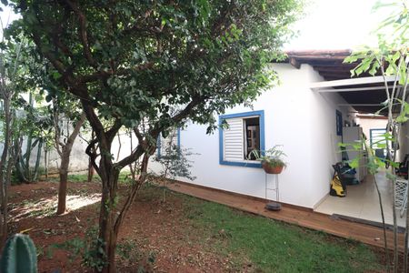 Casa para alugar com 80m², 2 quartos e 1 vagaQuintal - Pomar