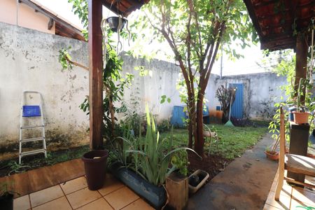 Casa para alugar com 80m², 2 quartos e 1 vagaQuintal - Pomar