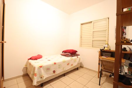 Casa para alugar com 80m², 2 quartos e 1 vagaQuarto 2