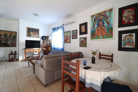 Sala de casa para alugar com 2 quartos, 80m² em Granada, Uberlândia