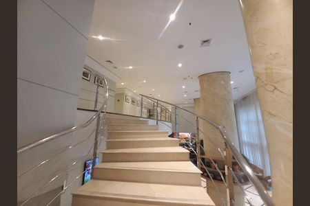 Studio à venda com 28m², 1 quarto e 1 vaga Studio à venda com 28m², 1 quarto e 1 vagaHall de entrada - detalhe