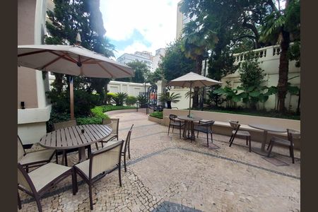 Studio à venda com 28m², 1 quarto e 1 vaga Studio à venda com 28m², 1 quarto e 1 vagaEntrada