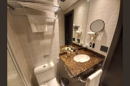 Studio à venda com 28m², 1 quarto e 1 vaga