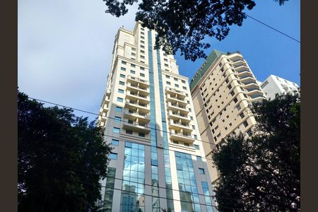 Studio à venda com 28m², 1 quarto e 1 vaga Studio à venda com 28m², 1 quarto e 1 vagaFachada do Prédio