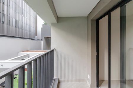 Sacada de kitnet/studio à venda com 1 quarto, 25m² em Moema, São Paulo