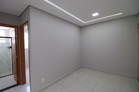 Sala de apartamento para alugar com 2 quartos, 40m² em Jardim Ouro Branco, Ribeirão Preto
