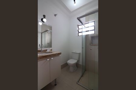 Casa à venda com 91m², 2 quartos e 2 vagasBanheiro Social