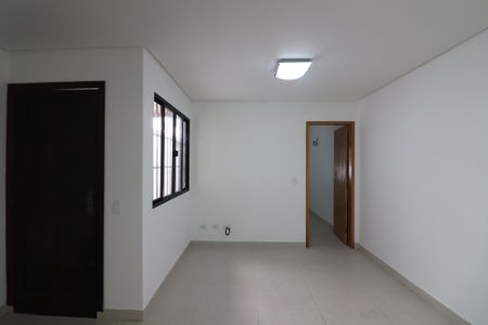 Casa à venda com 91m², 2 quartos e 2 vagasSala 