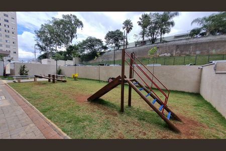 Apartamento para alugar com 37m², 2 quartos e 1 vagaÁrea comum - Playground