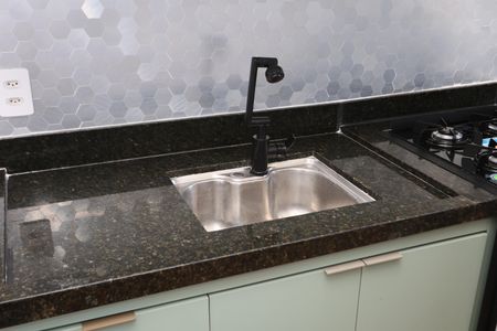 Apartamento para alugar com 37m², 2 quartos e 1 vagacozinha