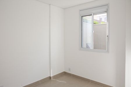 Quarto 1 de apartamento para alugar com 2 quartos, 52m² em Barra Funda, São Paulo