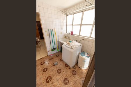 Apartamento para alugar com 120m², 3 quartos e 1 vagaÁREA DE SERVIÇO