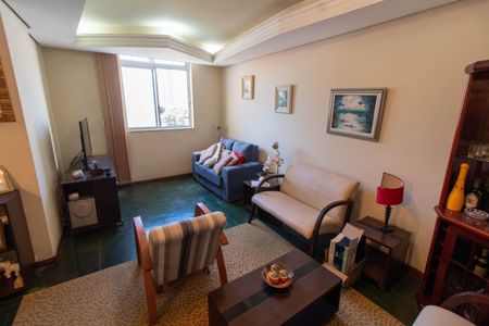 SALA de apartamento para alugar com 3 quartos, 120m² em Cambuí, Campinas