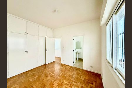Casa à venda com 170m², 4 quartos e 3 vagas