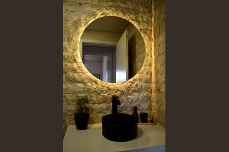 Apartamento para alugar com 67m², 2 quartos e 1 vagaBanheiro social