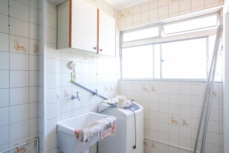 Apartamento para alugar com 71m², 2 quartos e 1 vagaÁrea de serviço