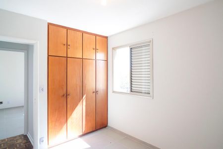 Apartamento para alugar com 71m², 2 quartos e 1 vagaQuarto 1