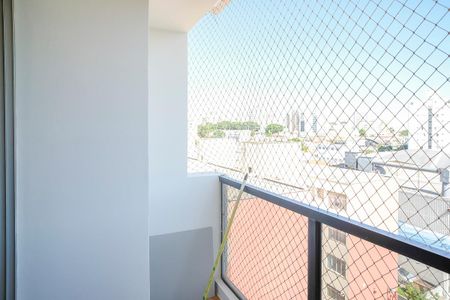 Apartamento para alugar com 71m², 2 quartos e 1 vagaVaranda