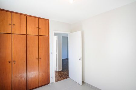 Apartamento para alugar com 71m², 2 quartos e 1 vagaQuarto 2