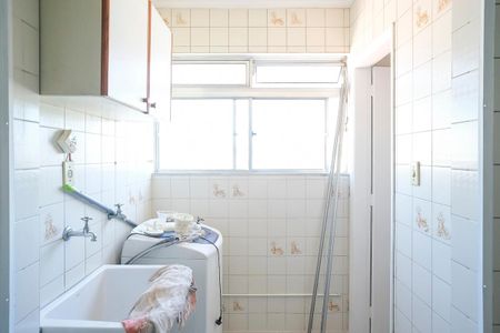 Apartamento para alugar com 71m², 2 quartos e 1 vagaÁrea de serviço