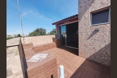 Casa à venda com 140m², 2 quartos e 1 vagaÁrea externa