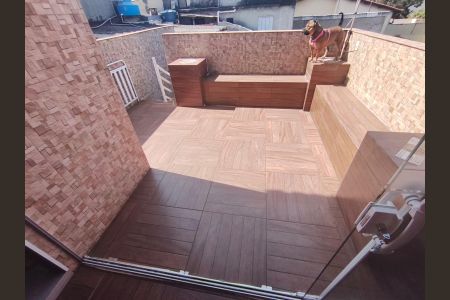 Casa à venda com 140m², 2 quartos e 1 vagaÁrea externa