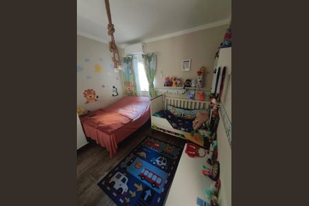Casa à venda com 140m², 2 quartos e 1 vagaQuarto