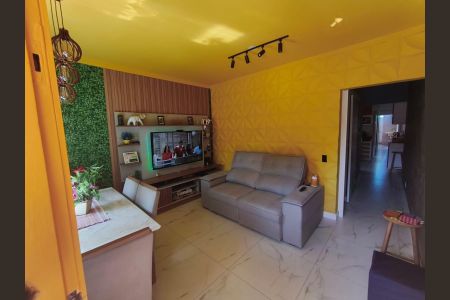 Casa à venda com 140m², 2 quartos e 1 vagaSala