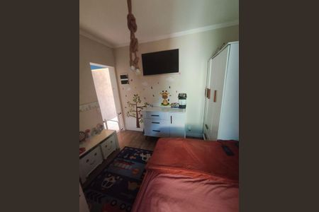 Casa à venda com 140m², 2 quartos e 1 vagaQuarto