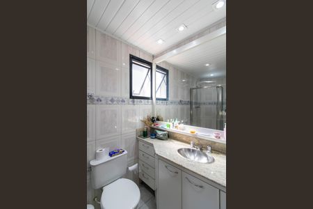 Apartamento para alugar com 90m², 3 quartos e 2 vagasSuíte