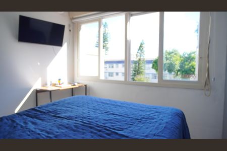 Quarto  de apartamento à venda com 1 quarto, 46m² em Vila Ipiranga, Porto Alegre