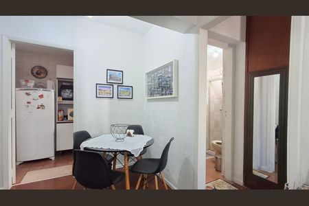 Sala de apartamento à venda com 1 quarto, 50m² em Cambuí, Campinas