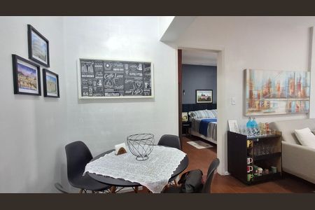 Apartamento à venda com 50m², 1 quarto e 1 vagaSala