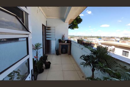 Casa para alugar com 100m², 3 quartos e 1 vagaÁrea de Serviço