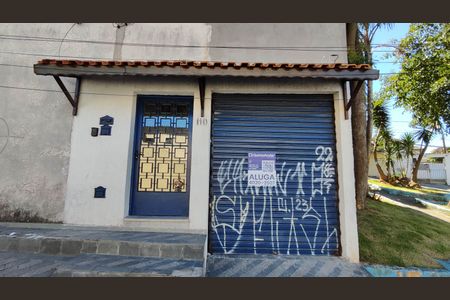 Casa para alugar com 100m², 3 quartos e 1 vagaFachada