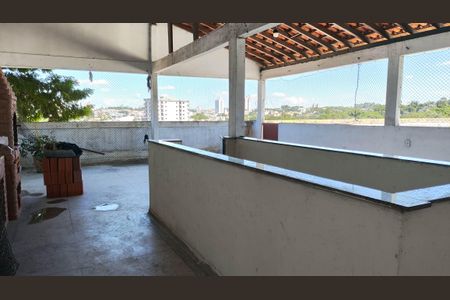Casa para alugar com 100m², 3 quartos e 1 vagaÁrea comum - Churrasqueira