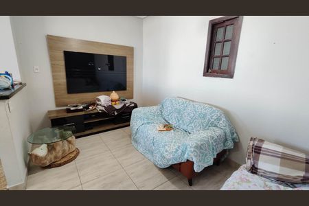 Sala de estar de casa para alugar com 3 quartos, 100m² em Vila Monteiro, Poá