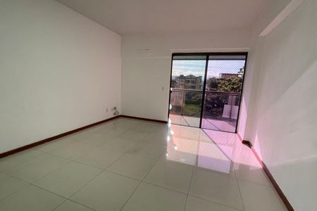 Apartamento para alugar com 121m², 3 quartos e 1 vagaSala