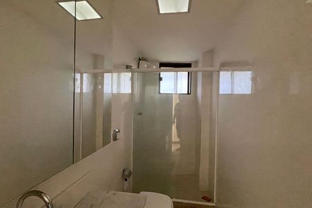 Apartamento para alugar com 121m², 3 quartos e 1 vagaBanheiro