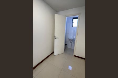 Apartamento para alugar com 121m², 3 quartos e 1 vagaQuarto de Serviço