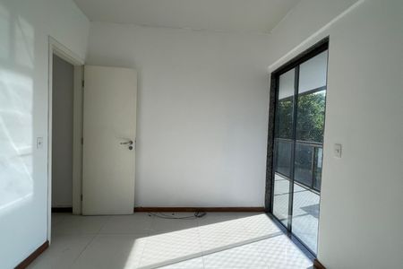 Apartamento para alugar com 121m², 3 quartos e 1 vagaQuarto