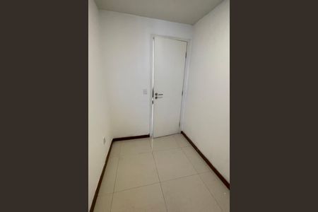 Apartamento para alugar com 121m², 3 quartos e 1 vagaQuarto de Serviço