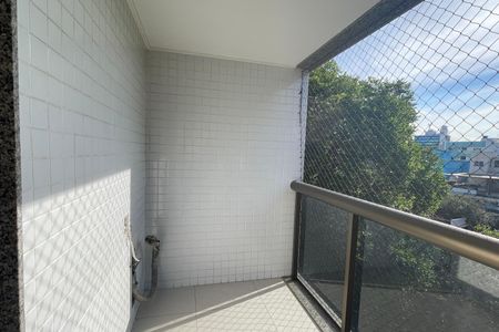 Apartamento para alugar com 121m², 3 quartos e 1 vagaVaranda