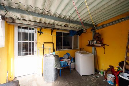 Casa à venda com 200m², 4 quartos e 1 vaga Casa à venda com 200m², 4 quartos e 1 vagaÁrea de Serviço