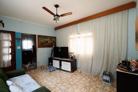 Casa à venda com 200m², 4 quartos e 1 vaga Casa à venda com 200m², 4 quartos e 1 vagaSala casa 2