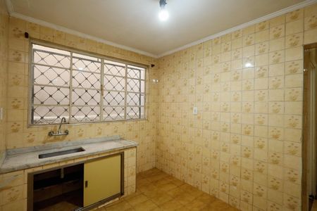 Casa à venda com 200m², 4 quartos e 1 vaga Casa à venda com 200m², 4 quartos e 1 vagaCozinha casa 1