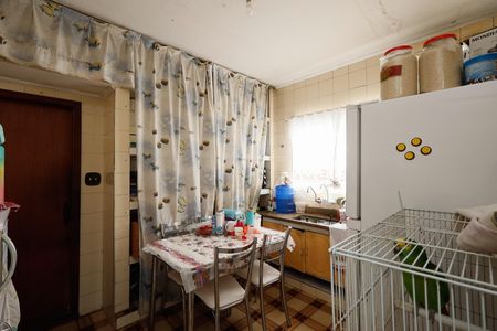 Casa à venda com 200m², 4 quartos e 1 vaga Casa à venda com 200m², 4 quartos e 1 vagaCozinha casa 2