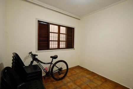 Casa à venda com 200m², 4 quartos e 1 vaga Casa à venda com 200m², 4 quartos e 1 vagaQuarto casa 1