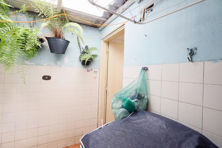 Casa à venda com 200m², 4 quartos e 1 vaga Casa à venda com 200m², 4 quartos e 1 vagaÁrea de Serviço